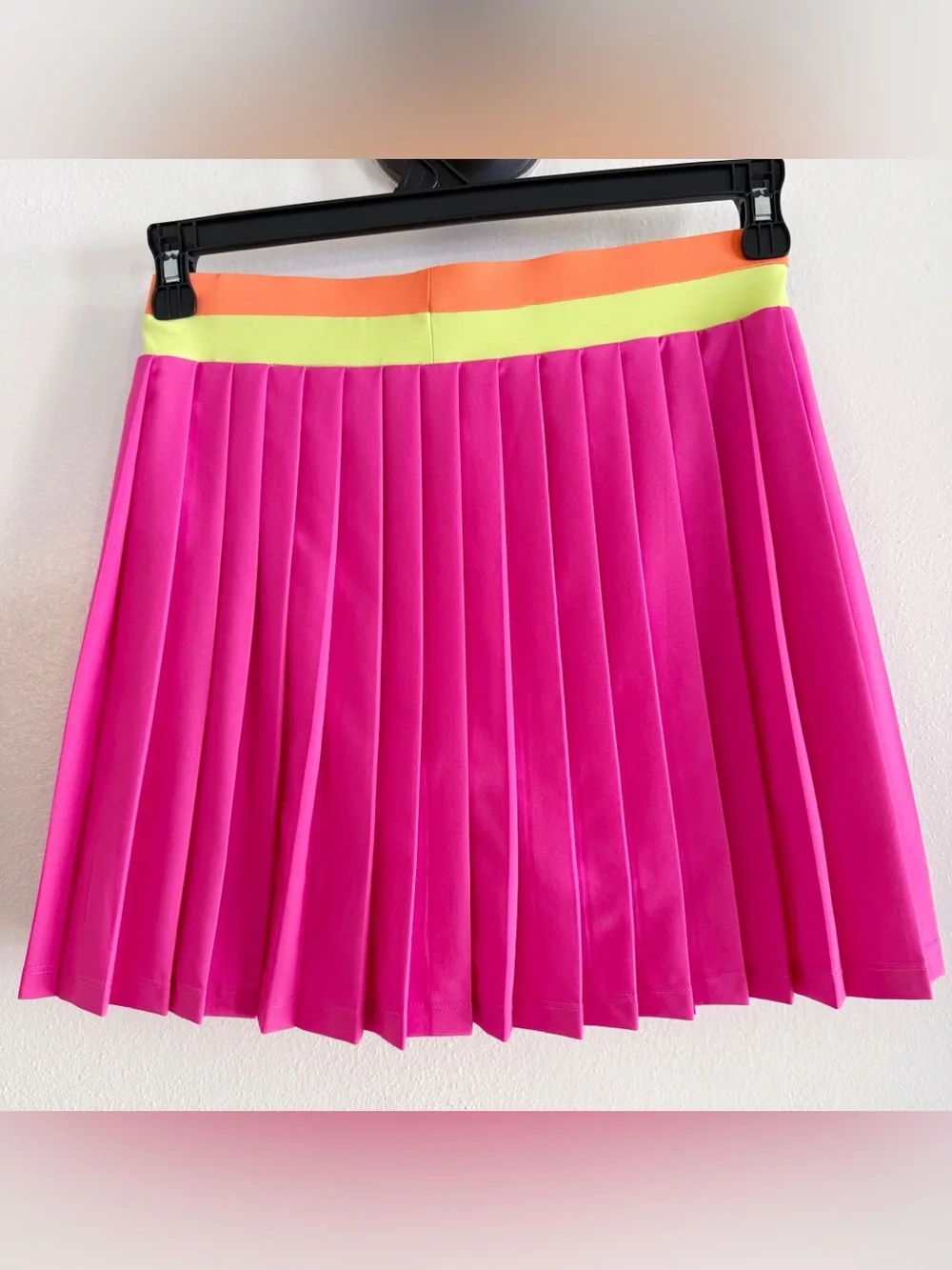 SSYS Pleated Pink w/ Lime Orange Band Tennis Pickleball Skort Size Medium - Picture 4 of 7